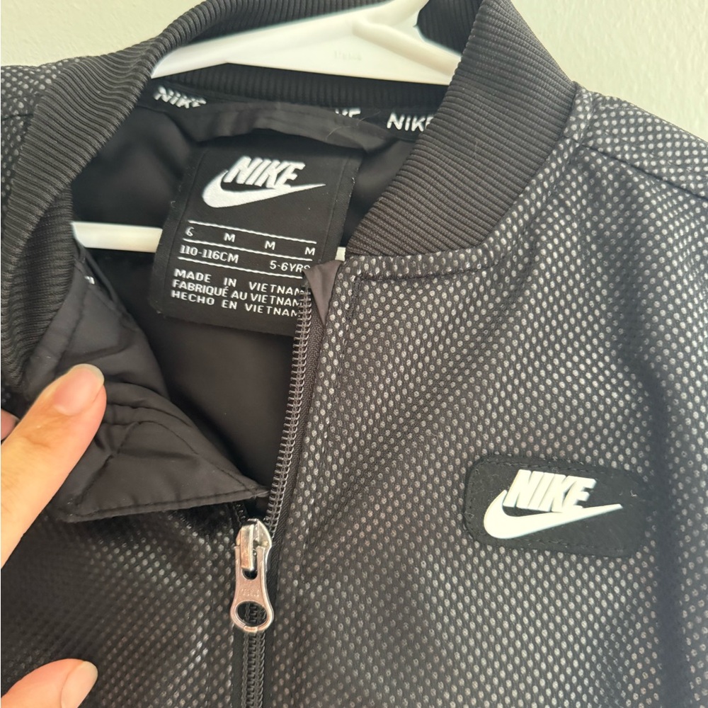 Like new- Nike Black Boys Bomber Jacket